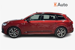 Punainen Audi Q7 2021 kuva 7.
