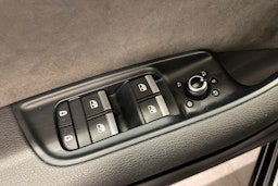 met. ruskea (beige) Audi Q7 2021 kuva 13.