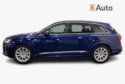 sininen Audi Q7 2021 kuva 6.