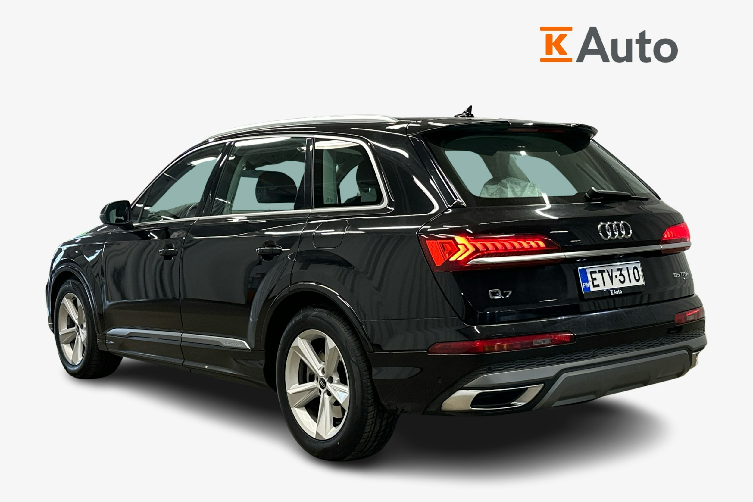 musta Audi Q7 2022 kuva 2.