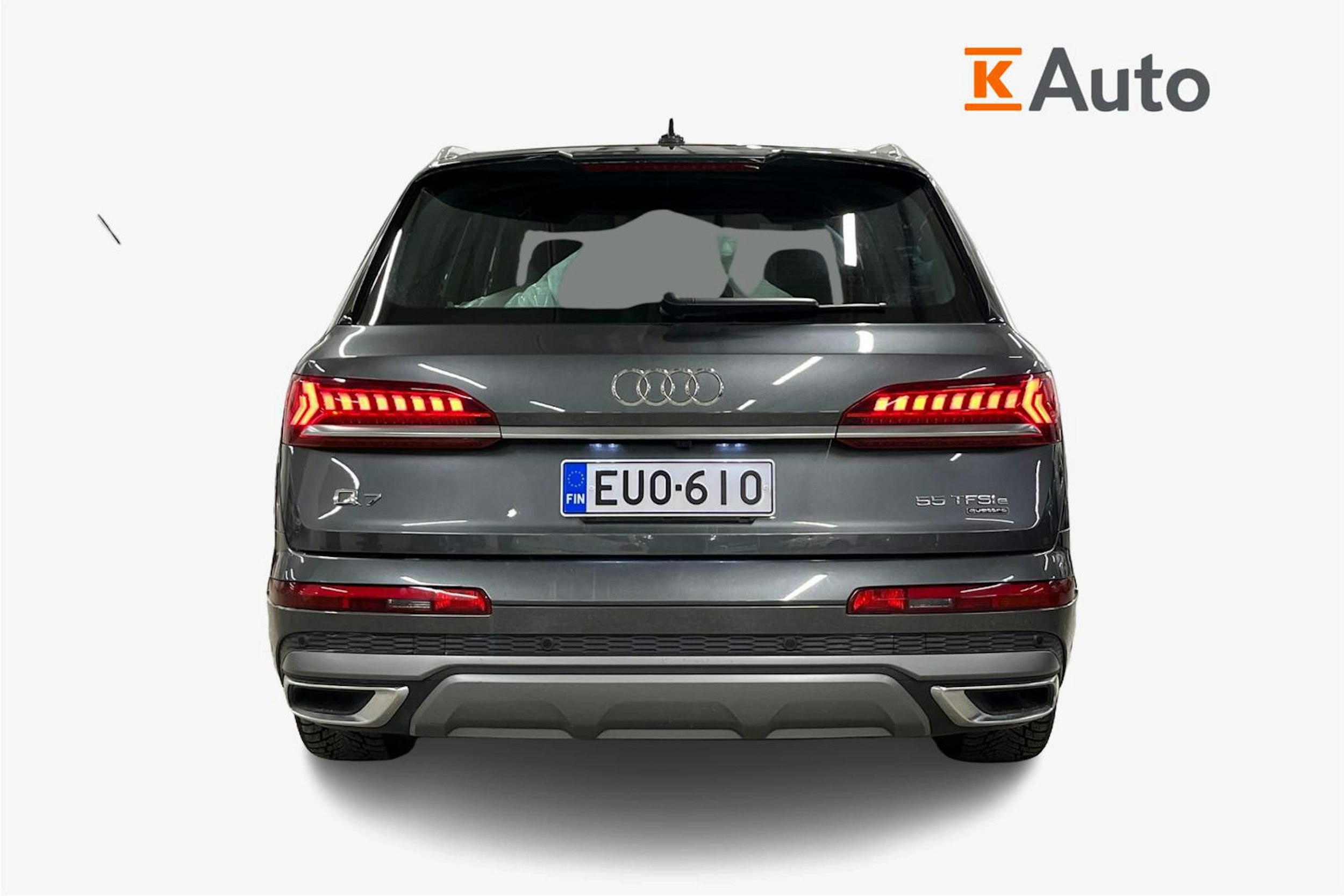 harmaa Audi Q7 2023 kuva 3.