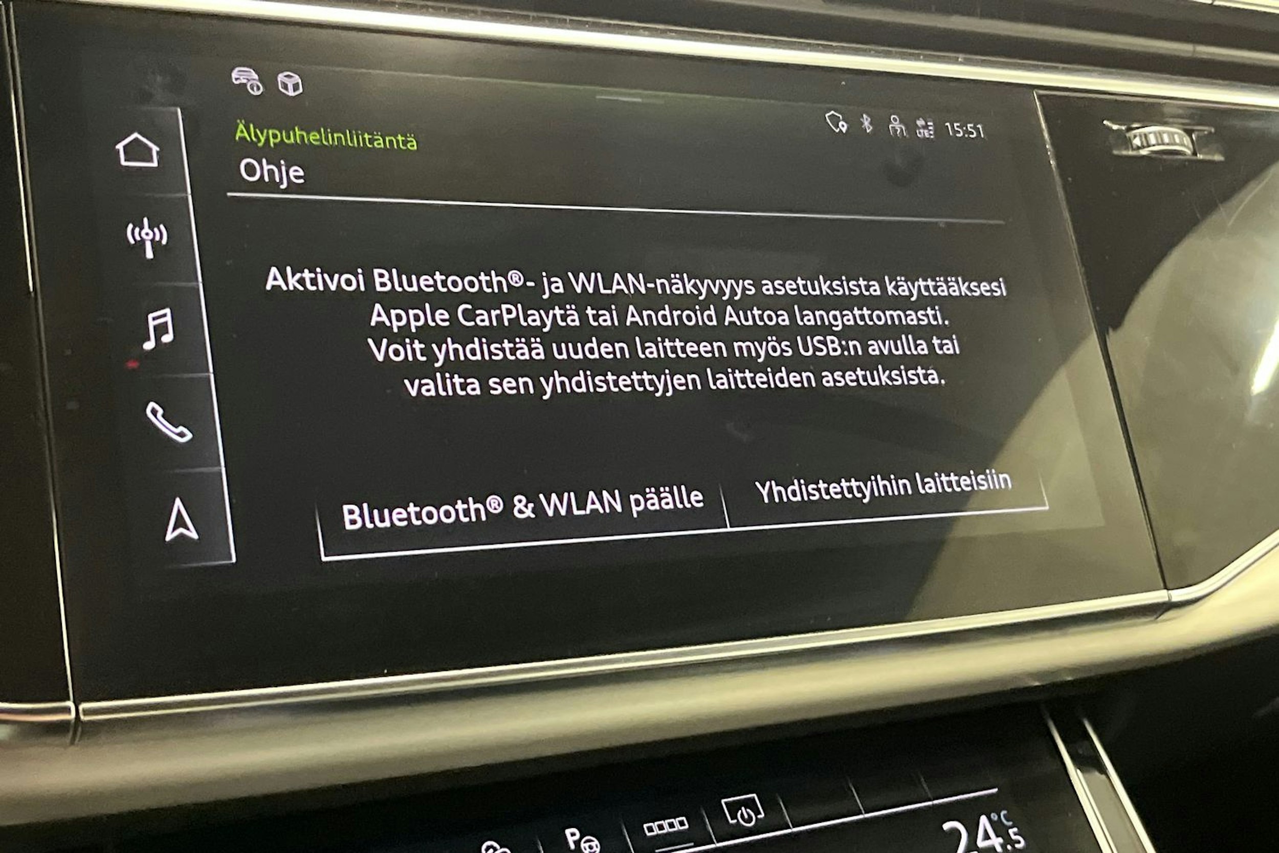 harmaa Audi Q7 2023 kuva 27.