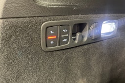 harmaa Audi Q7 2023 kuva 33.