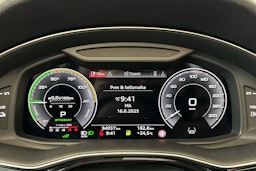 harmaa Audi Q7 2023 kuva 26.