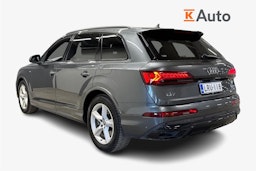 Harmaa Audi Q7 2023 kuva 2.