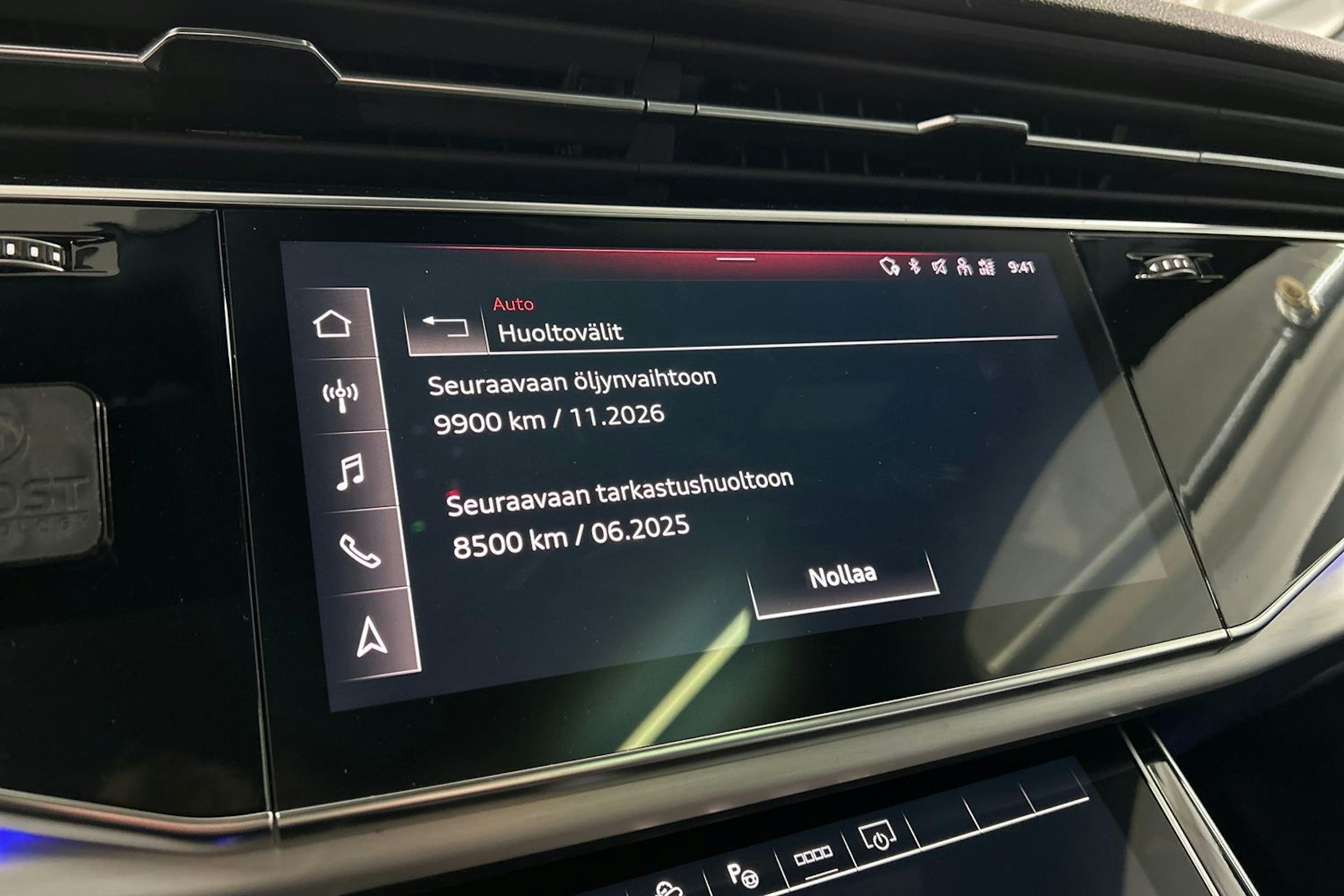 met. harmaa Audi Q7 2023 kuva 33.