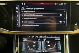 harmaa Audi Q7 2023 kuva 20.