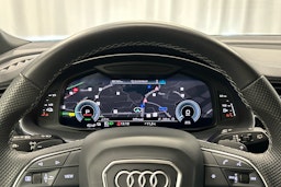 valkoinen Audi Q7 2023 kuva 11.