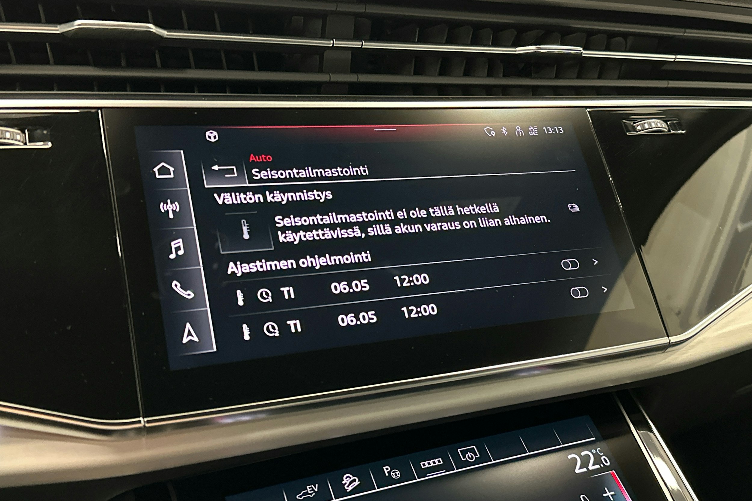 valkoinen Audi Q7 2023 kuva 18.