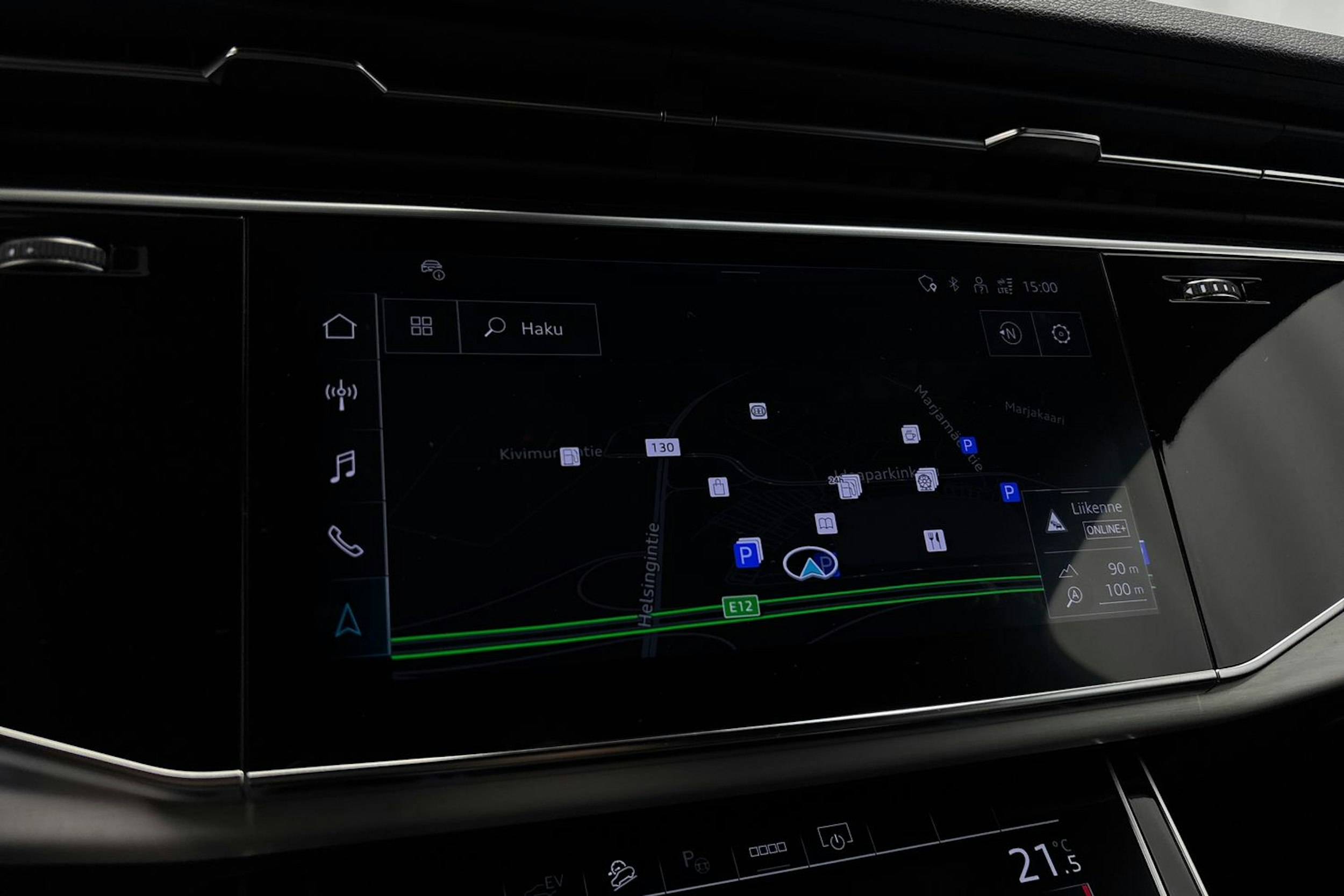 valkoinen Audi Q7 2023 kuva 22.
