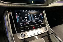 harmaa Audi Q7 2024 kuva 28.