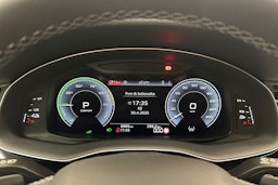 hopea Audi Q7 2024 kuva 15.