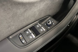 hopea Audi Q7 2024 kuva 17.