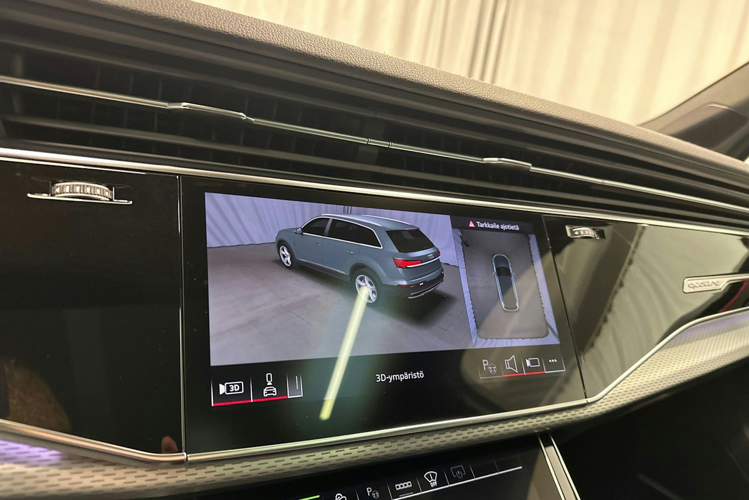 hopea Audi Q7 2024 kuva 20.