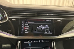 hopea Audi Q7 2024 kuva 23.