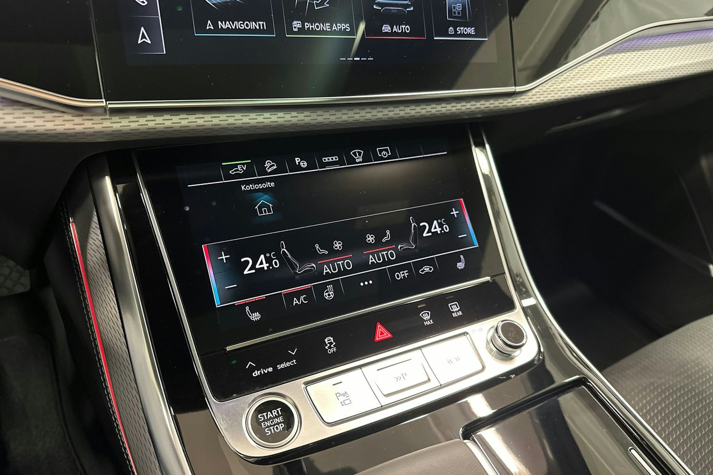 hopea Audi Q7 2024 kuva 29.