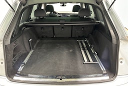 hopea Audi Q7 2024 kuva 37.
