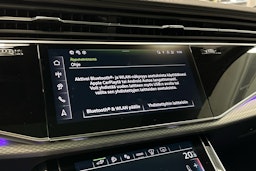 harmaa Audi Q7 2024 kuva 16.