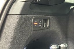 harmaa Audi Q7 2024 kuva 33.