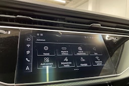 Harmaa Audi Q7 2024 kuva 18.