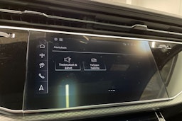 Harmaa Audi Q7 2024 kuva 20.