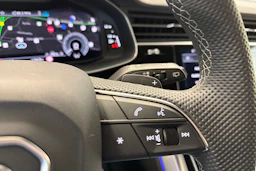 ruskea (beige) Audi Q7 2024 kuva 13.