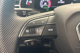 met. sininen Audi Q7 2024 kuva 15.