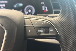 met. sininen Audi Q7 2024 kuva 16.