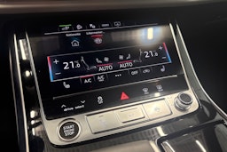 met. sininen Audi Q7 2024 kuva 21.