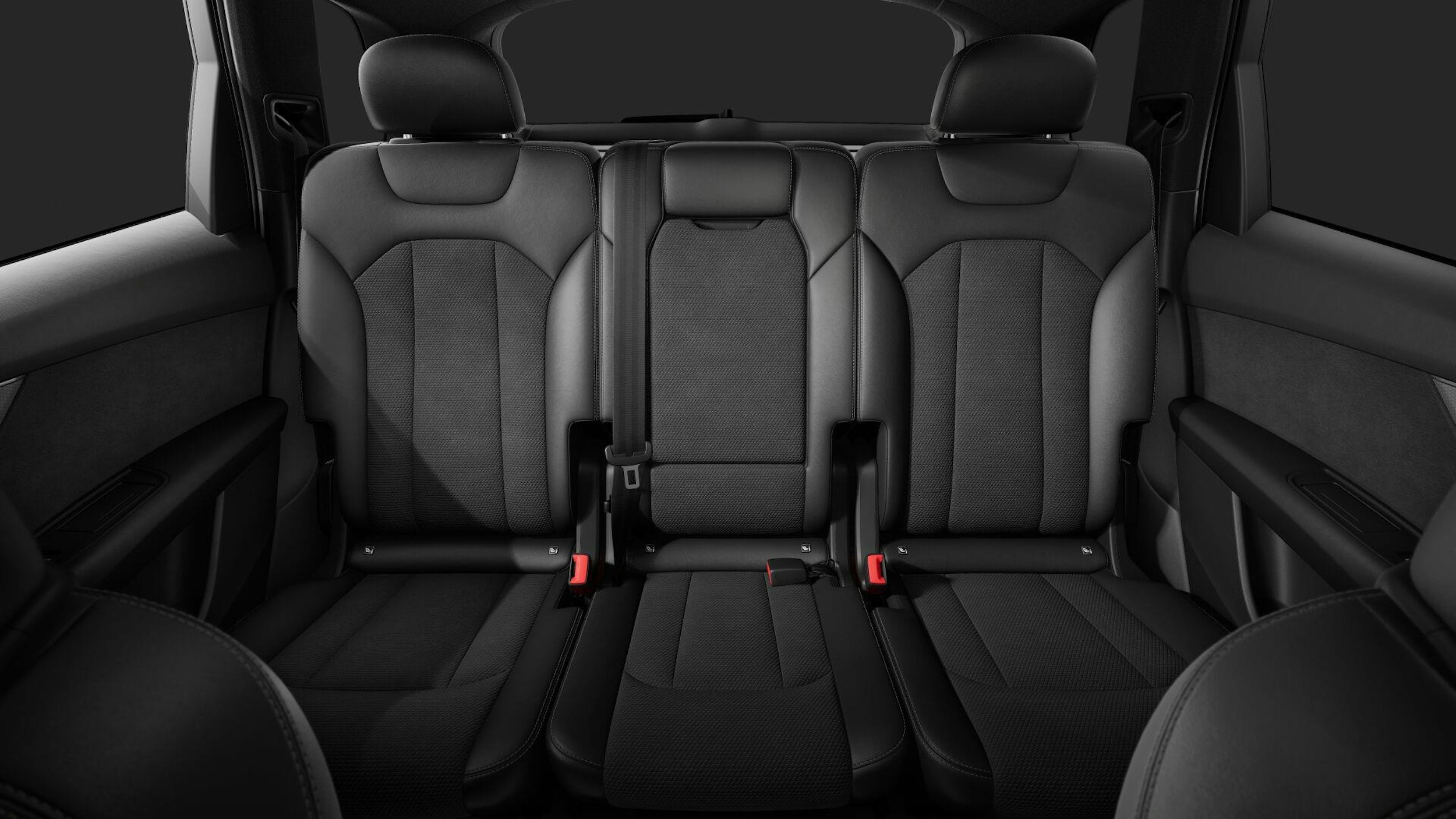 sininen Audi Q7 2025 kuva 9.