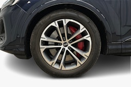 sininen Audi Q7 2025 kuva 11.