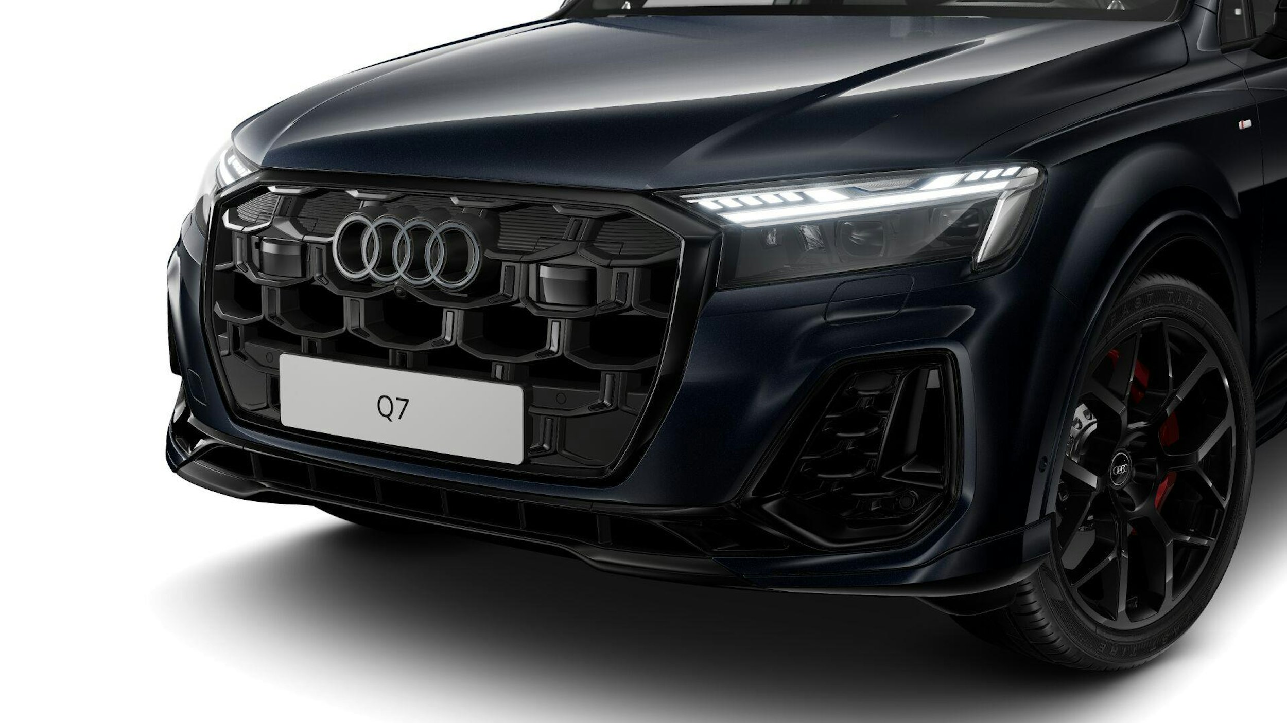 sininen Audi Q7 2025 kuva 6.