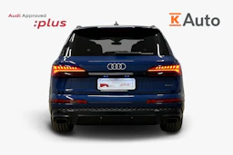 sininen Audi Q7 2025 kuva 3.