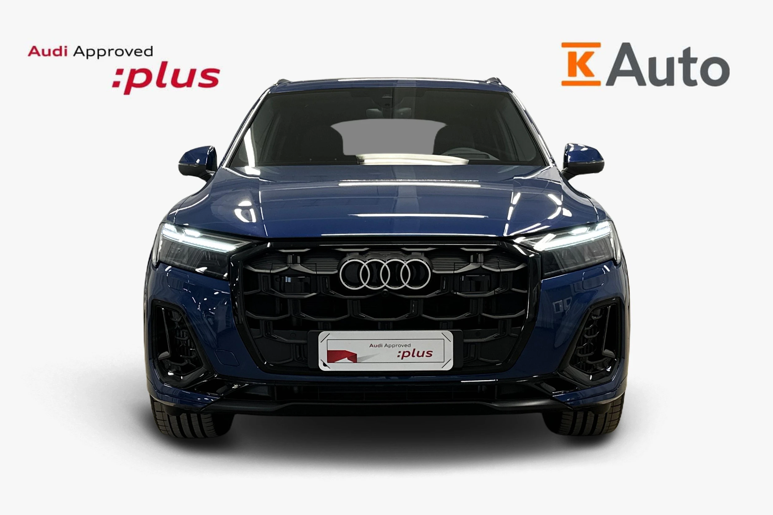 sininen Audi Q7 2025 kuva 4.
