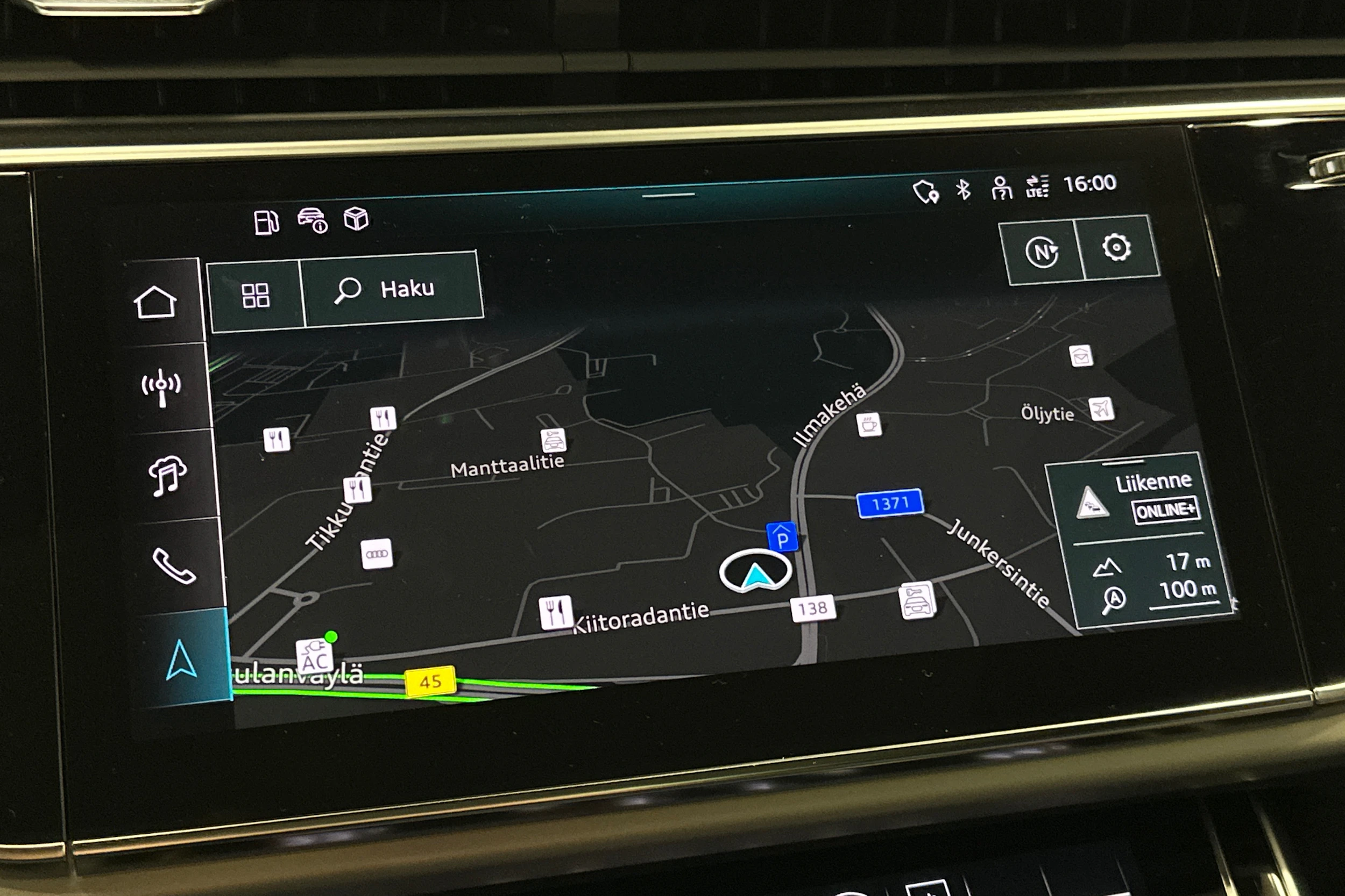 sininen Audi Q7 2025 kuva 26.