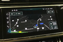 sininen Audi Q7 2025 kuva 26.