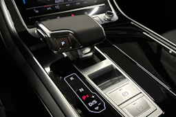 sininen Audi Q7 2025 kuva 34.