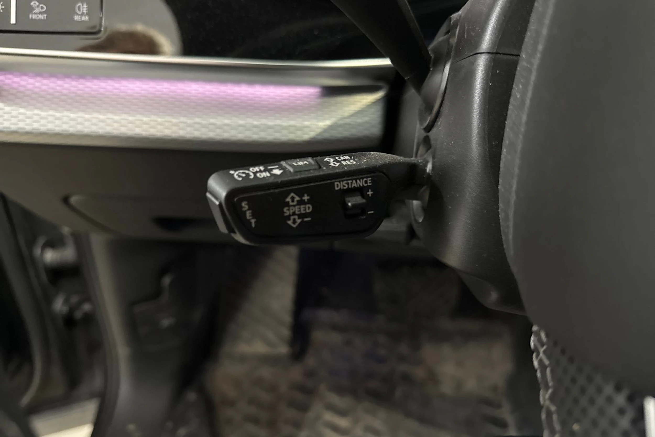 met. musta Audi Q7 2025 kuva 9.