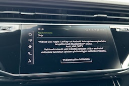 musta Audi Q7 2025 kuva 20.