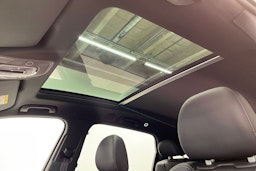 musta Audi Q7 2025 kuva 21.