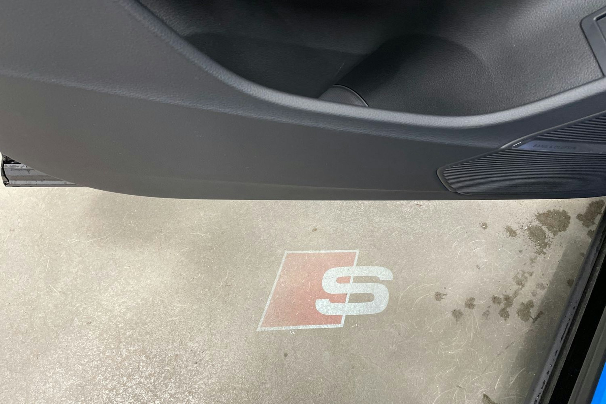 musta Audi Q7 2025 kuva 22.