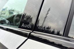 harmaa Audi Q7 2025 kuva 13.