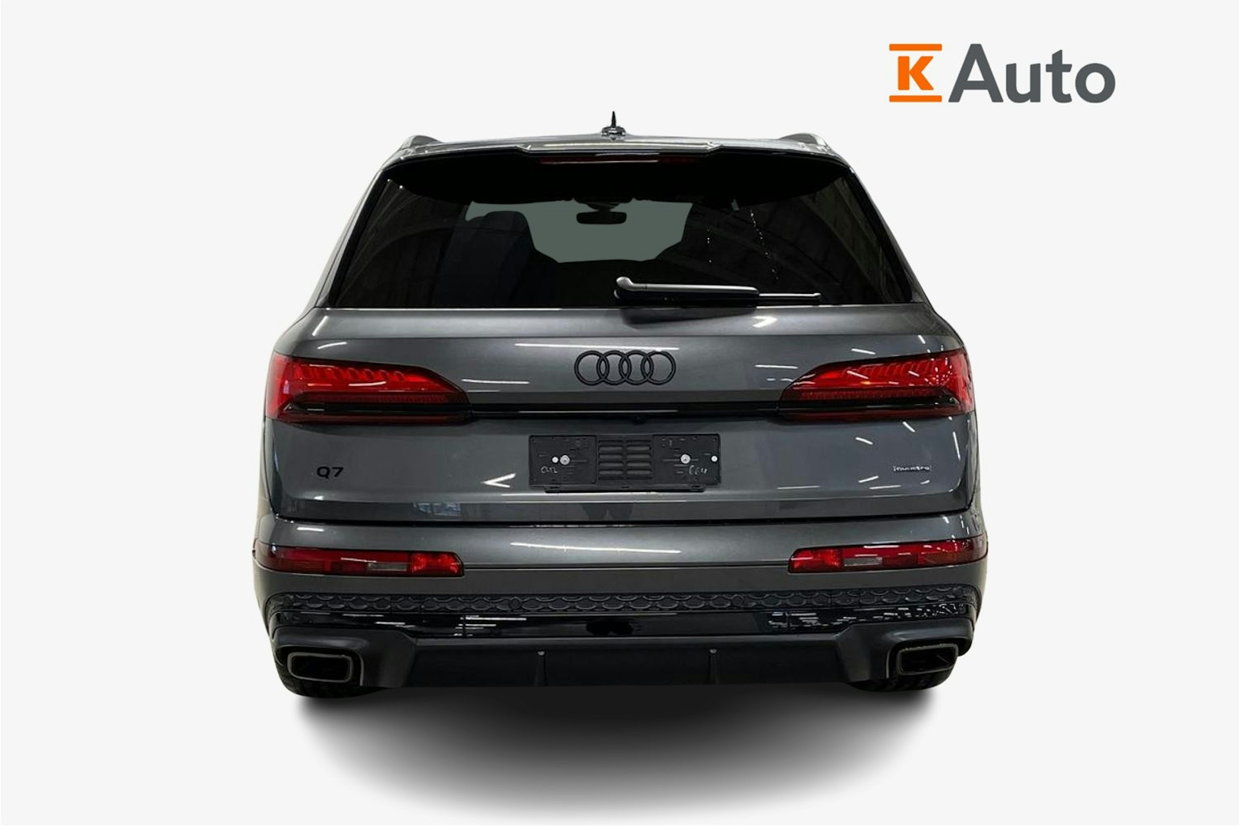 harmaa Audi Q7 2025 kuva 3.