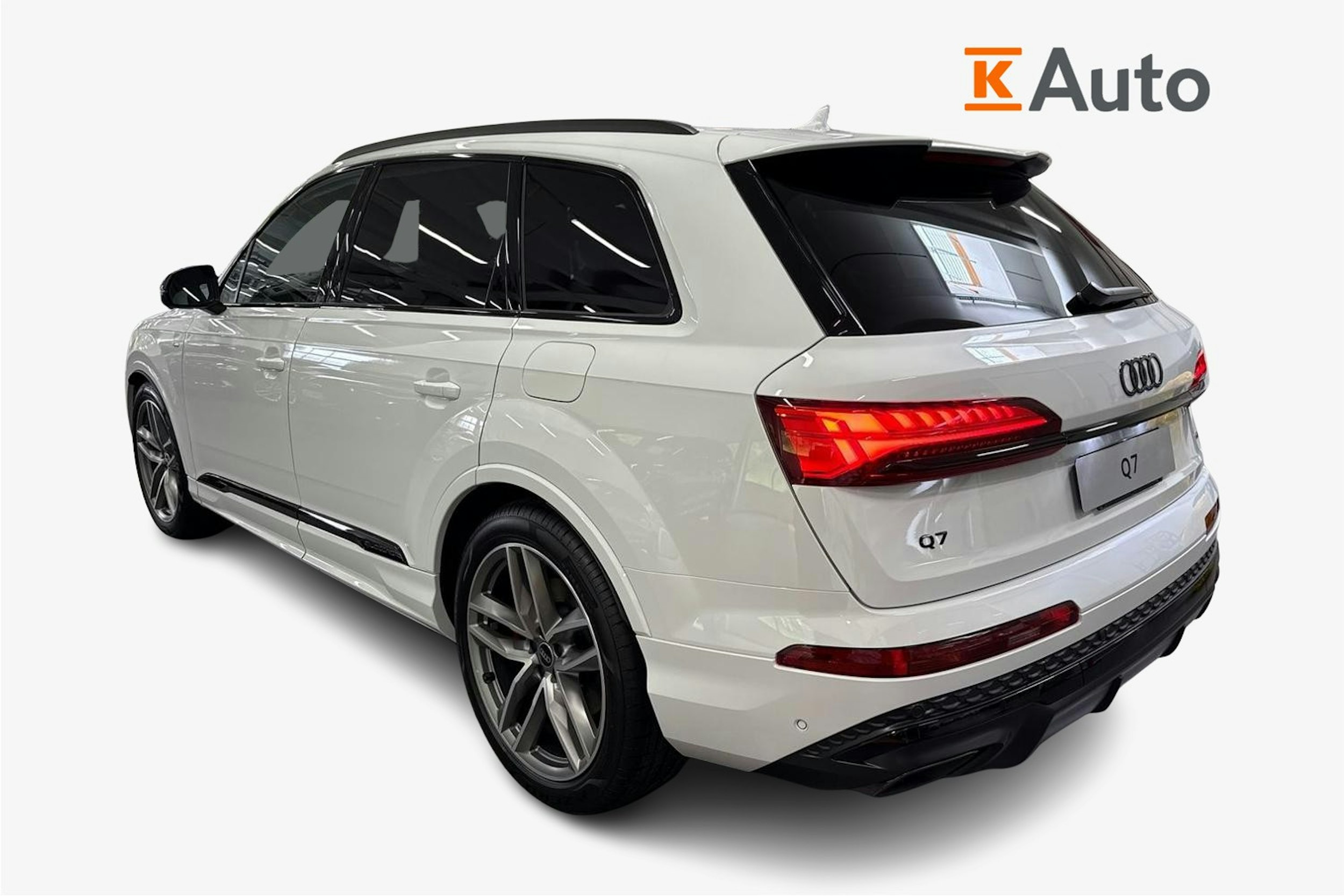 met. valkoinen Audi Q7 2025 kuva 2.