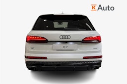 met. valkoinen Audi Q7 2025 kuva 3.