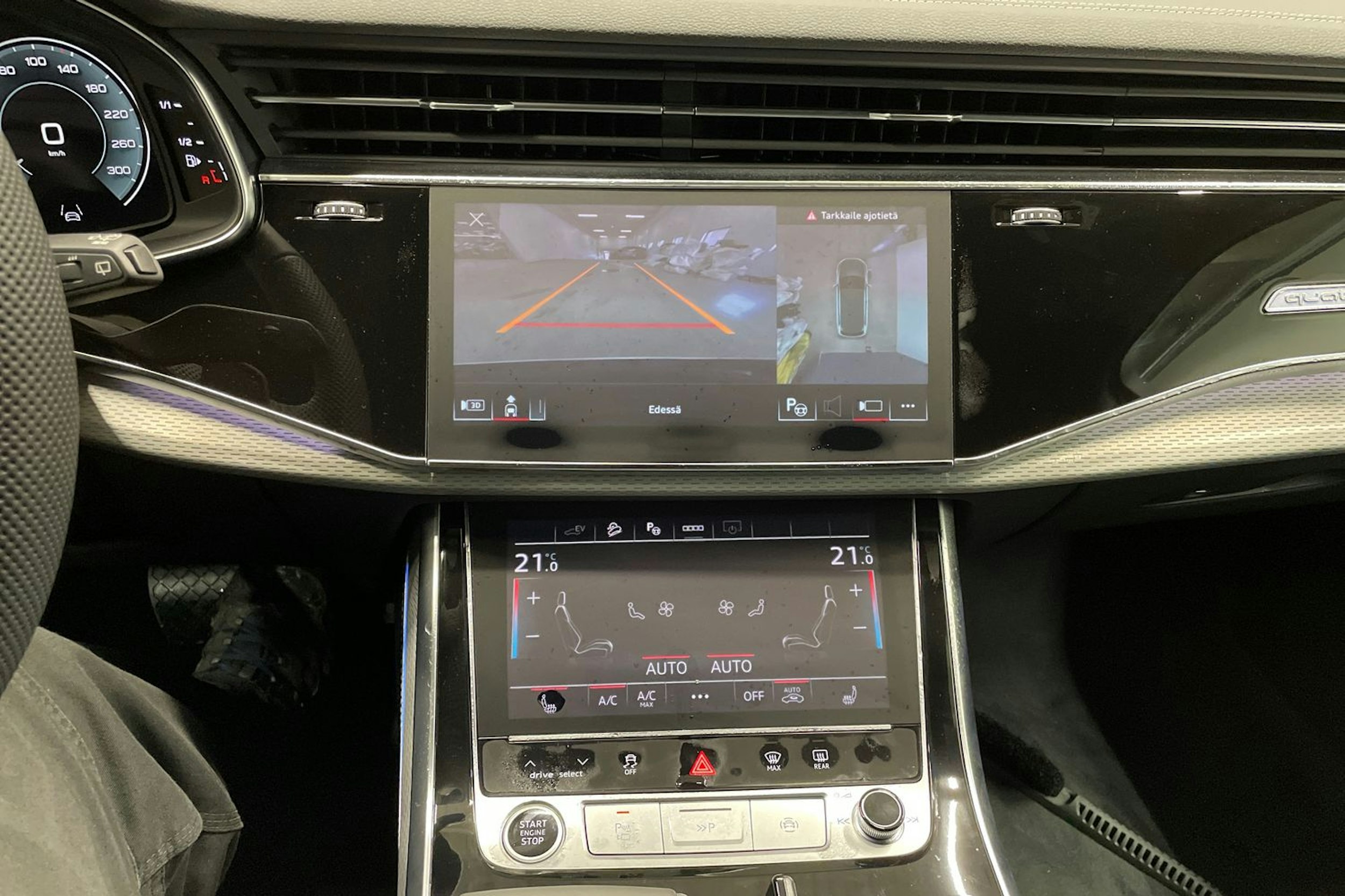 valkoinen Audi Q7 2025 kuva 16.