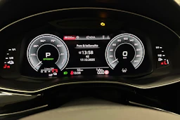 harmaa Audi Q7 2025 kuva 11.