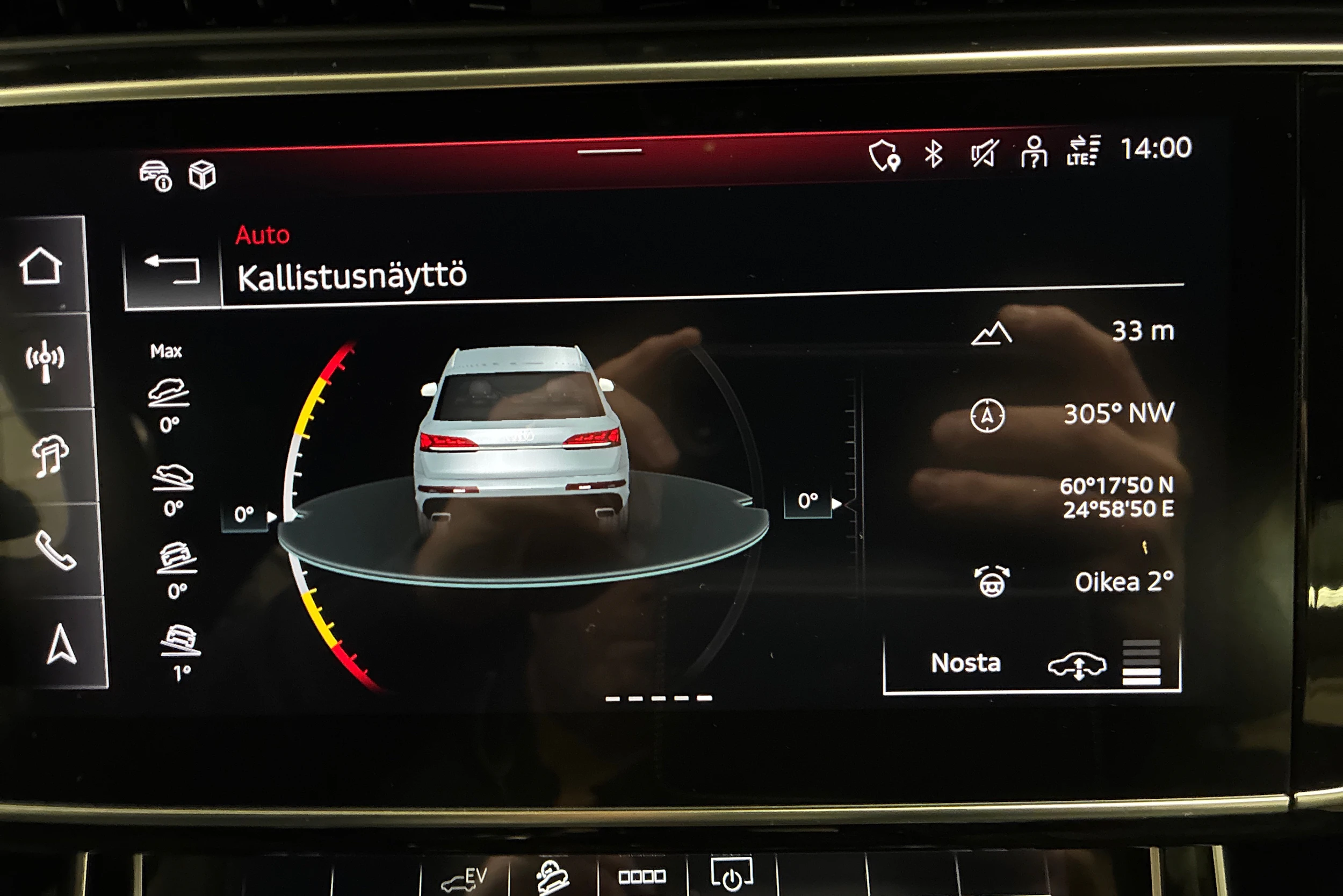 harmaa Audi Q7 2025 kuva 14.