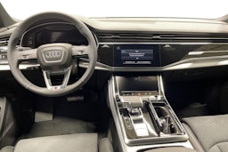 musta Audi Q7 2025 kuva 7.