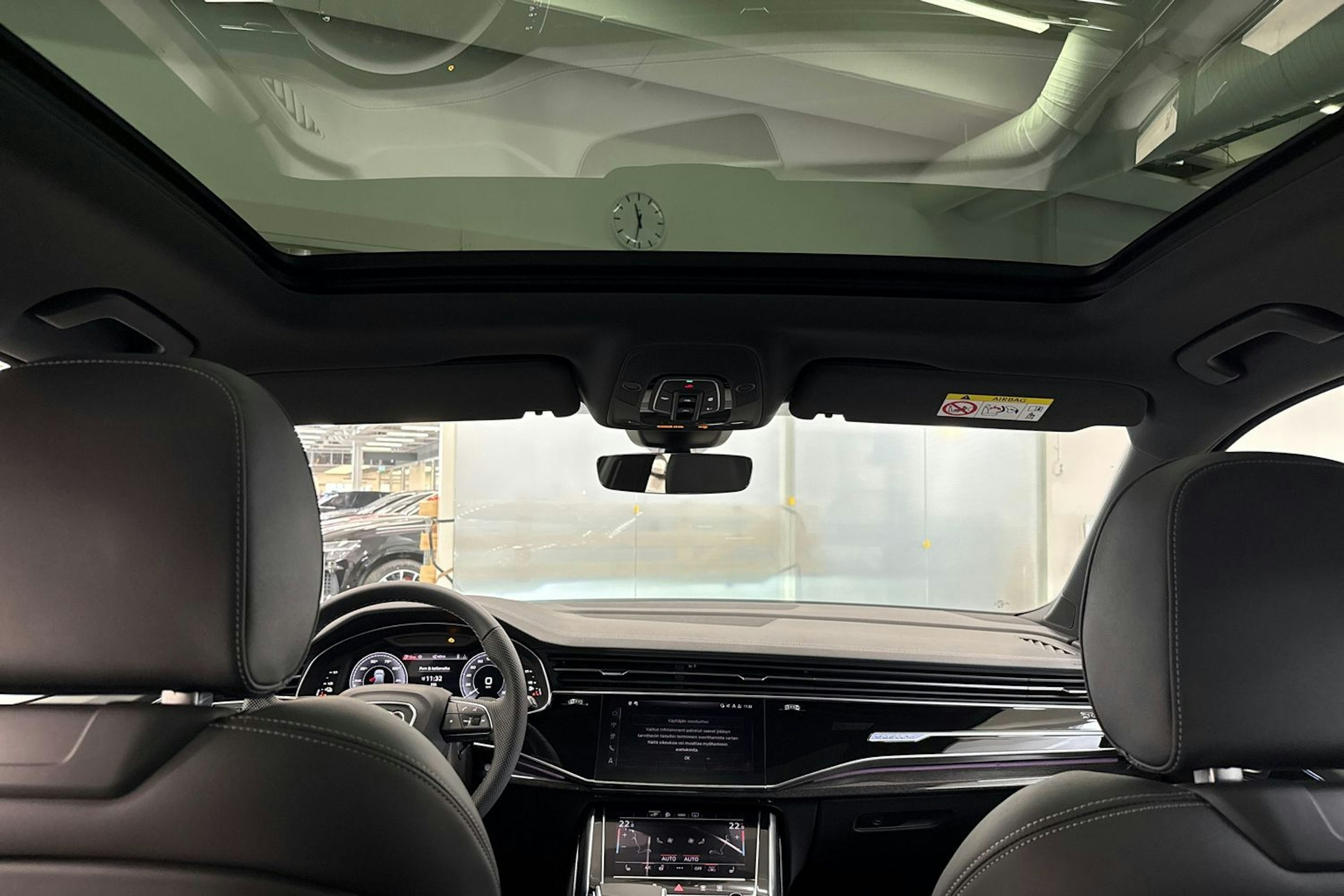 sakhir kulta Audi Q7 2025 kuva 11.